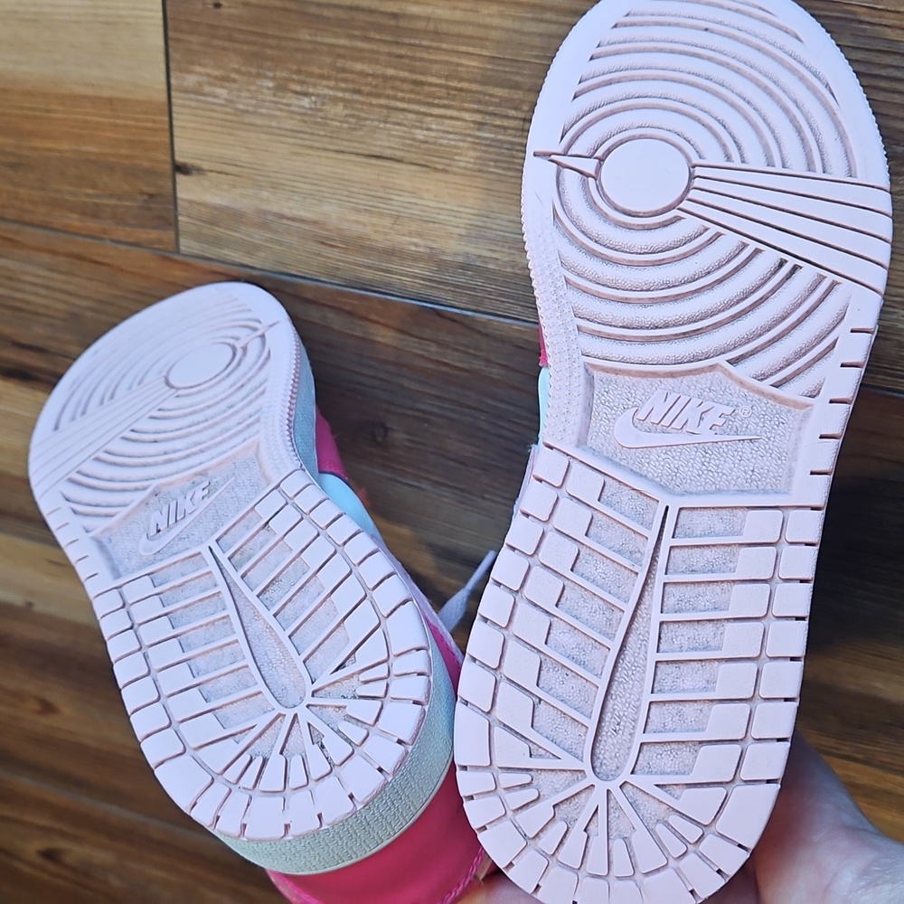 Air Jordan mid sneakers - Picture 6 of 10
